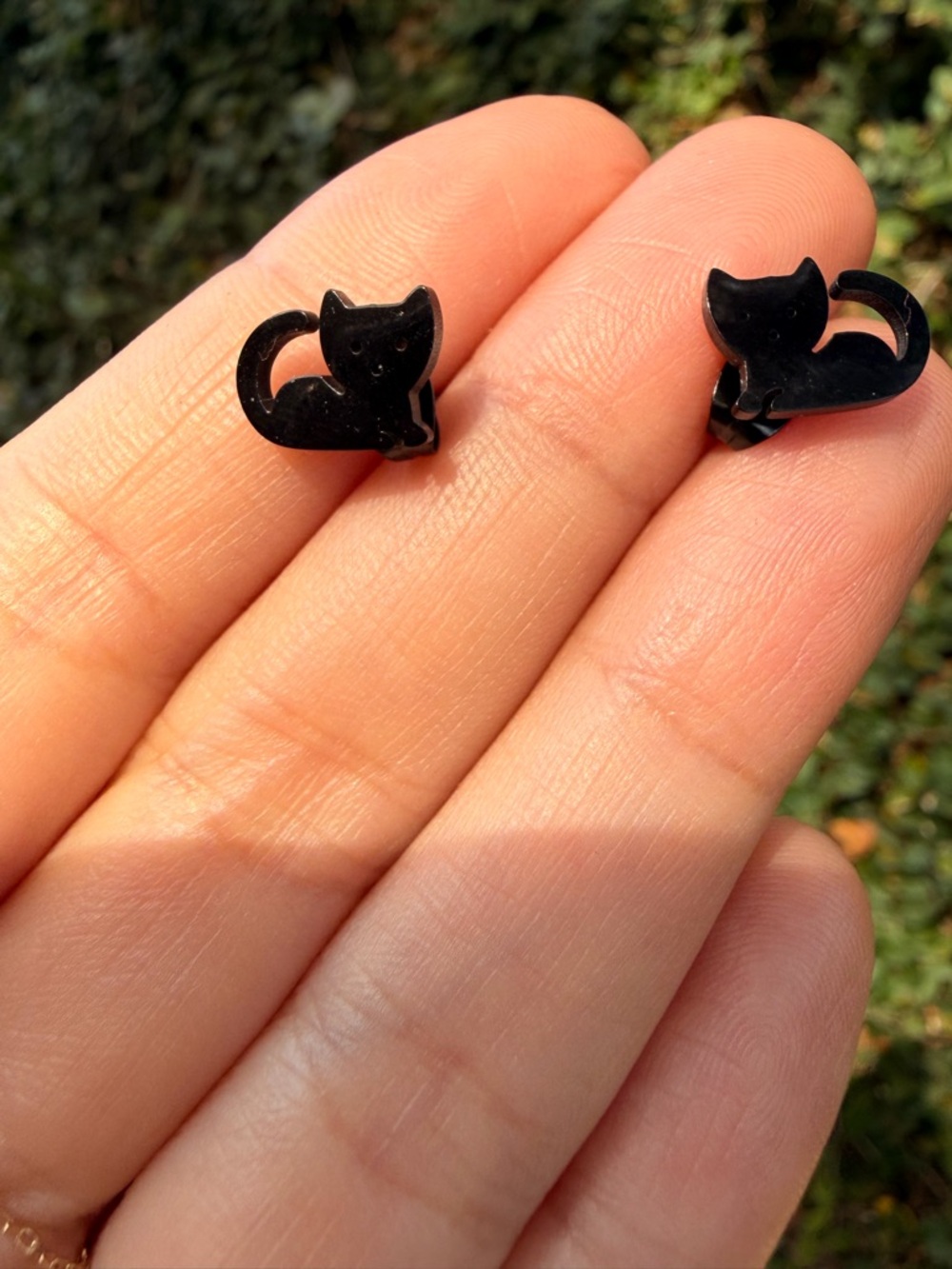 Black Cat Enamel Stud Earrings - Cute Cat Pet Jewelry - Picture 3 of 4